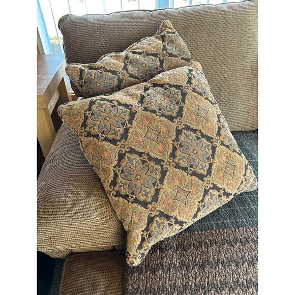 Brown Diamond Pattern Decorative Sofa/Throw Pillow Set of Two 18 x 18 Inches - Picture 4 of 4